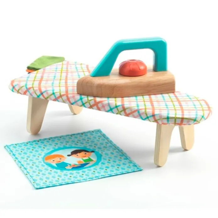 Tabla y plancha de madera de sobremesa con ropa - Djeco