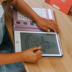 Tableta o pizarra de dibujo y escritura portátil Kidydraw Mini Princesas - Kidywolf