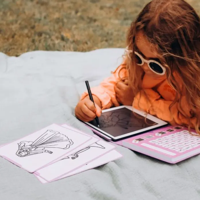 Tableta o pizarra de dibujo y escritura portátil Kidydraw Mini Princesas - Kidywolf
