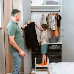 Taburete de aprendizaje de madera blanco con altura ajustable MIIMO - Ette Tete