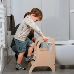 Taburete de aprendizaje de madera con altura ajustable MIIMO - Ette Tete
