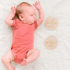 Tarjetas de madera meses bebé inglés 10,3 cm - Pearhead
