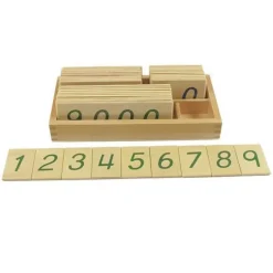 Tarjetas de madera pequeñas con números 1-9000 - Montessori