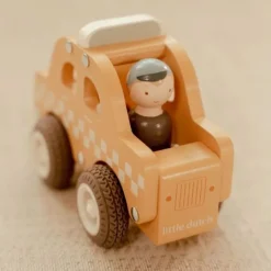 Taxi y muñeco de madera - Little Dutch