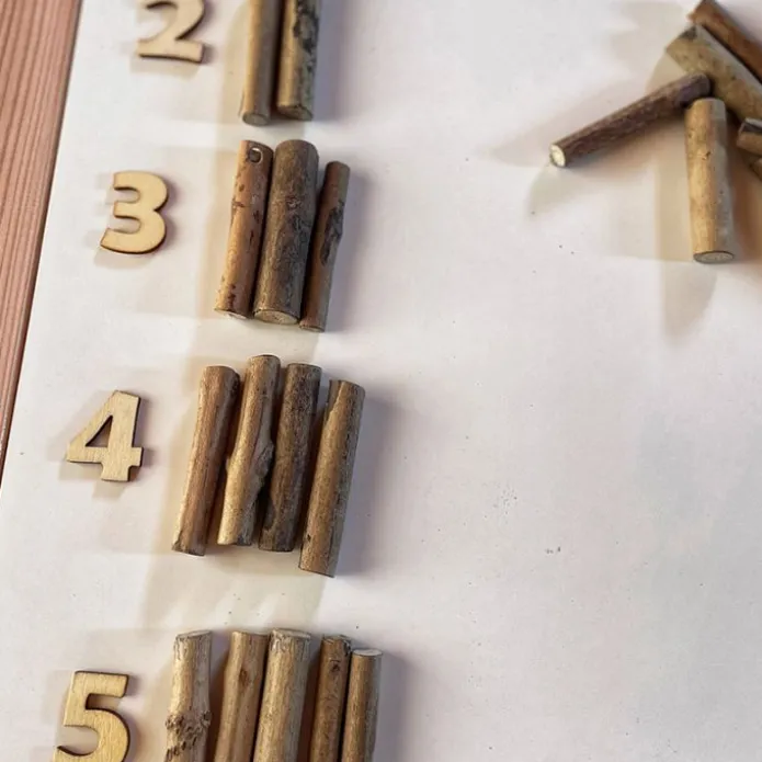 Troncos pequeños de madera 6 cm 100 g - Deukaliptus